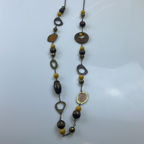 Beautiful Wooden Beaded Long Accent Piece Necklace N260-58 - Picture 5 of 5